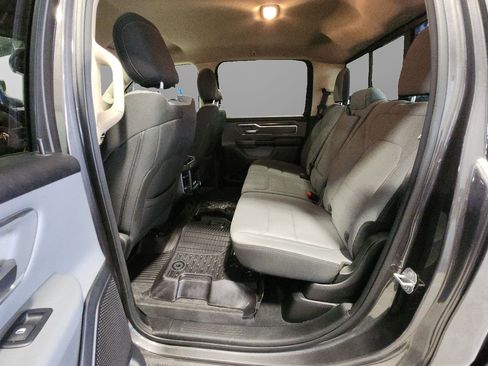 Used 2019 RAM 1500 Big Horn image 33