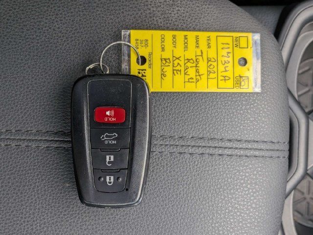 Used 2021 Toyota RAV4 XSE w/ XSE Grade Weather Package AWD/4WD image 34