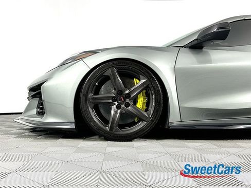 Used 2023 Chevrolet Corvette Z06 w/ Engine Appearance Package image 39