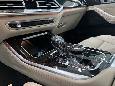 Used 2019 BMW X5 xDrive40i w/ M Sport Package image 25