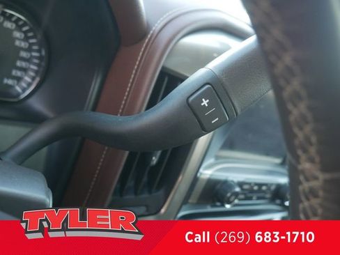 Used 2014 Chevrolet Silverado 1500 High Country image 30