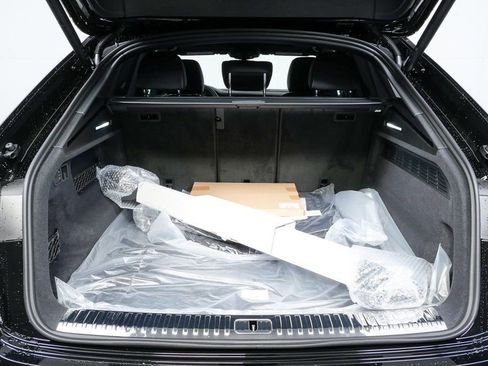 New 2026 Audi Q8 Premium Plus image 29