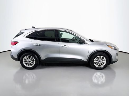Used 2022 Ford Escape SE FWD image 8