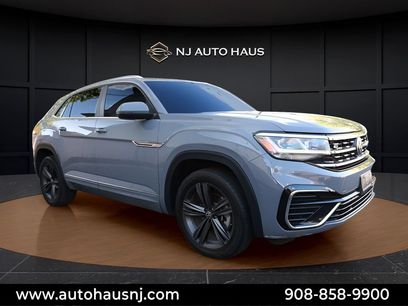 Used 2021 Volkswagen Atlas Cross Sport SE w/ V6 Towing Package