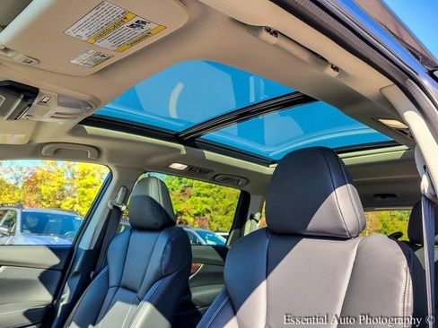 New 2025 Subaru Ascent Touring w/ Popular Package #2 image 10