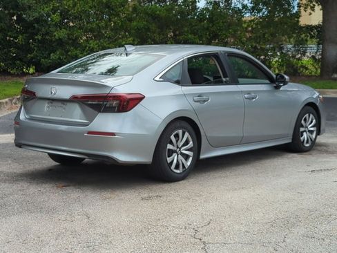 Used 2025 Honda Civic LX image 5
