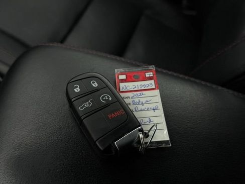 Certified 2022 Dodge Durango R/T w/ Blacktop Package image 41