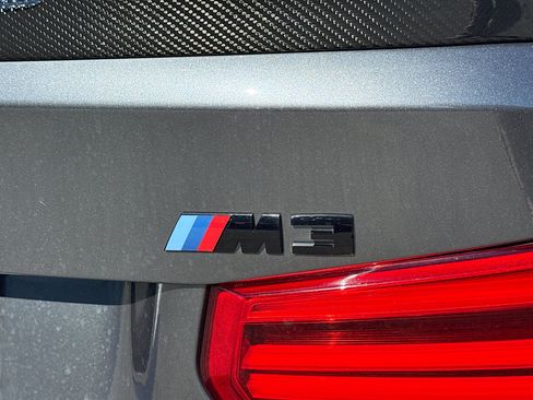 Used 2018 BMW M3 w/ Competition Package RWD image 11