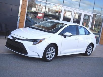 Used 2024 Toyota Corolla LE