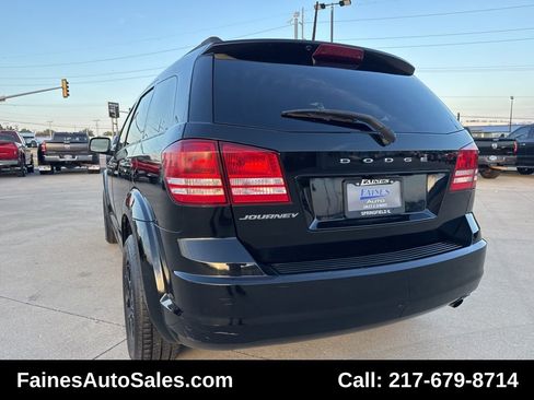 Used 2019 Dodge Journey SE image 14