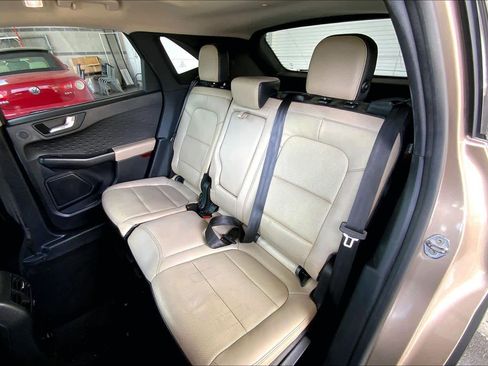 Used 2020 Ford Escape Titanium AWD/4WD image 23