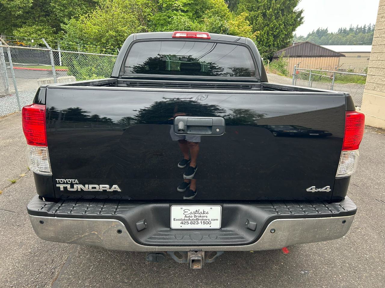 Used 2010 Toyota Tundra Platinum AWD/4WD image 6