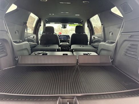 New 2026 Chevrolet Traverse LT w/ Midnight/Sport Edition image 34