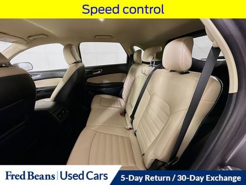 Used 2024 Ford Edge SEL w/ Class II Trailer Tow Package image 28