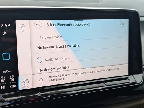 Used 2024 Volkswagen Atlas Cross Sport SE image 28