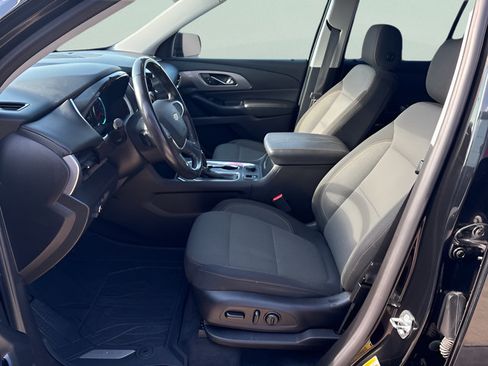 Used 2018 Chevrolet Traverse LT AWD/4WD image 15
