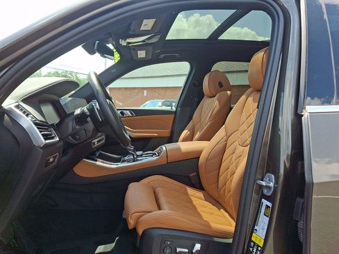 Used 2023 BMW X5 xDrive40i w/ Premium Package AWD/4WD image 13