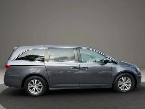 Used 2017 Honda Odyssey EX-L image 3
