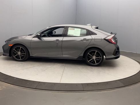 Used 2021 Honda Civic Sport image 2