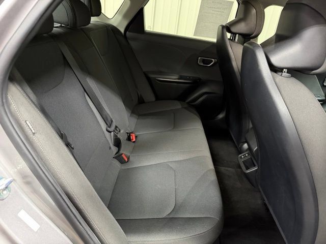 Used 2025 Kia K4 FWD image 20