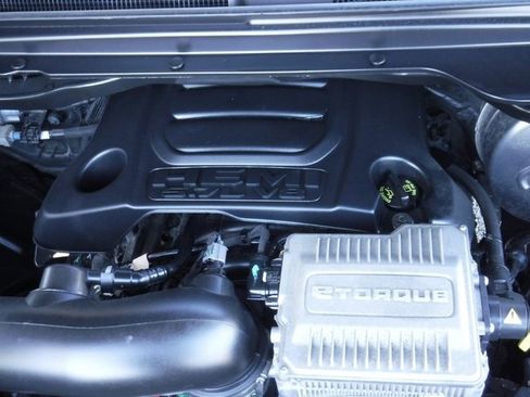 Certified 2022 RAM 1500 Big Horn image 6