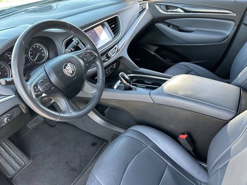 Used 2020 Buick Enclave Essence w/ Sport Touring Edition FWD image 19