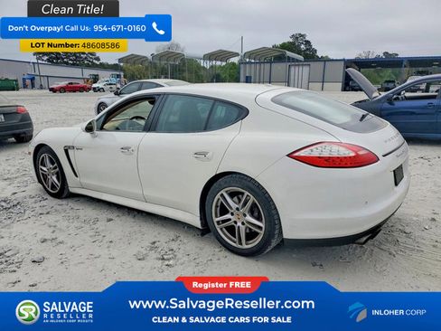 Used 2012 Porsche Panamera S RWD image 3