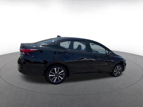 Used 2025 Nissan Versa SV FWD image 14