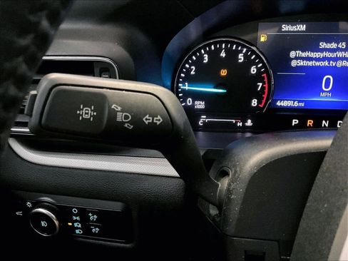 Used 2023 Ford Explorer XLT w/ Equipment Group 202A image 31