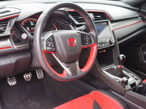 Used 2018 Honda Civic Type R image 8