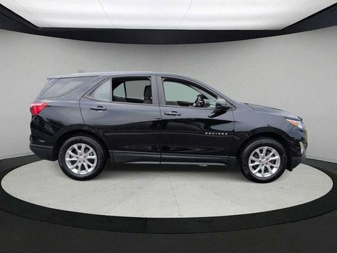 Used 2020 Chevrolet Equinox LS FWD image 9