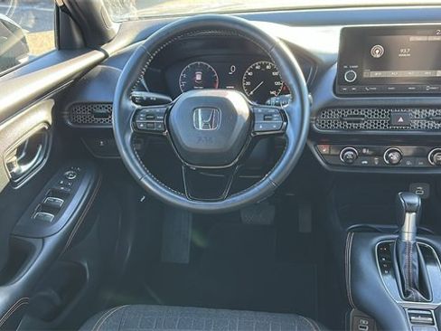 Used 2023 Honda HR-V Sport image 23