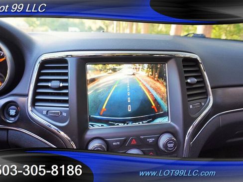 Used 2018 Jeep Grand Cherokee Limited AWD/4WD image 39