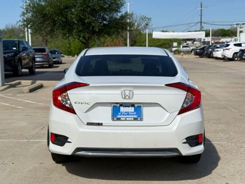 Used 2019 Honda Civic LX image 4