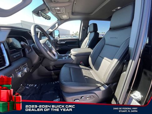 New 2026 GMC Sierra 2500 Denali w/ Denali Reserve Package image 19