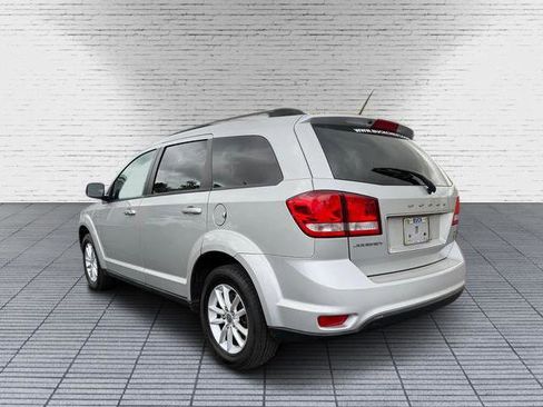 Used 2013 Dodge Journey SXT image 5