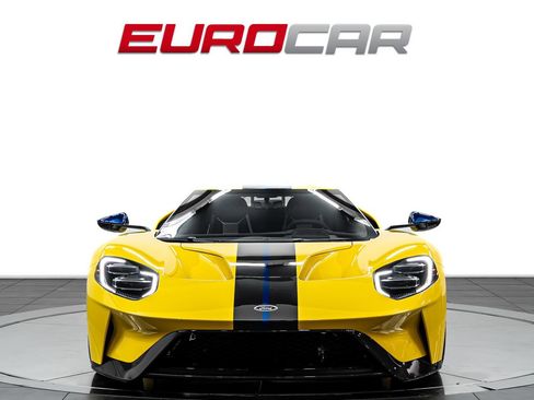 Used 2020 Ford GT Carbon Series RWD image 8