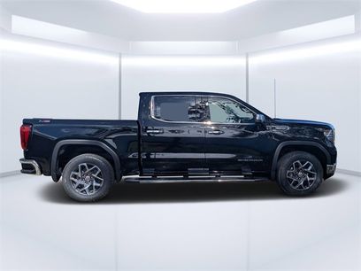New 2026 GMC Sierra 1500 SLT w/ SLT Premium Plus Package
