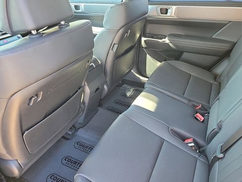New 2026 Hyundai Santa Fe SEL image 11