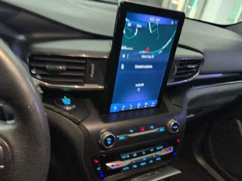 Used 2020 Ford Explorer ST w/ Premium Technology Package image 14