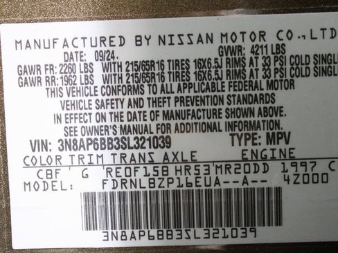 Used 2025 Nissan Kicks S image 29