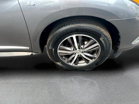 Used 2019 INFINITI QX60 Luxe w/ Essential Package AWD/4WD image 38