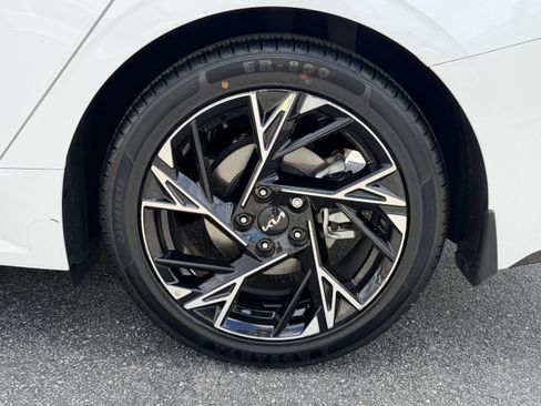 Certified 2025 Kia K5 GT-Line AWD/4WD image 11