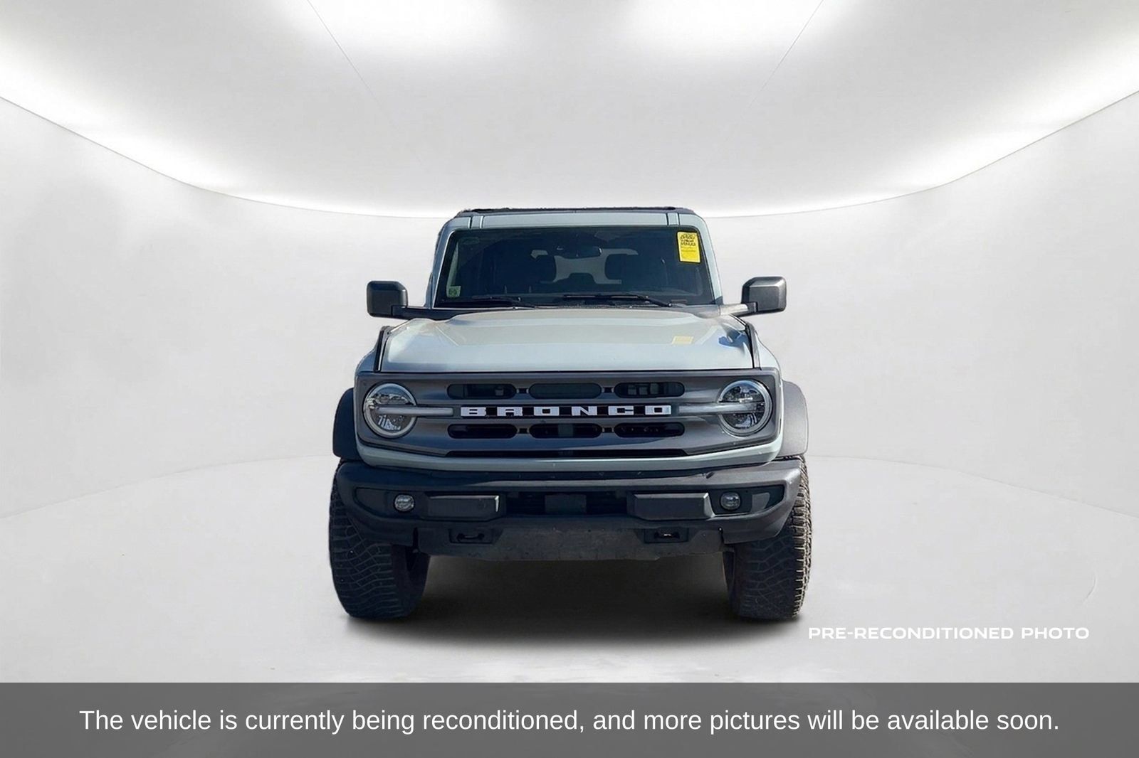Used 2023 Ford Bronco Big Bend w/ Sasquatch Package AWD/4WD image 2