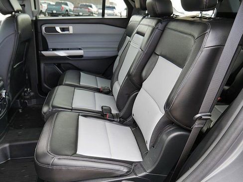 Used 2023 Ford Explorer XLT w/ Equipment Group 202A image 16