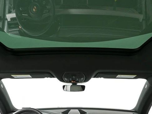 Used 2025 Porsche Macan Electric image 19