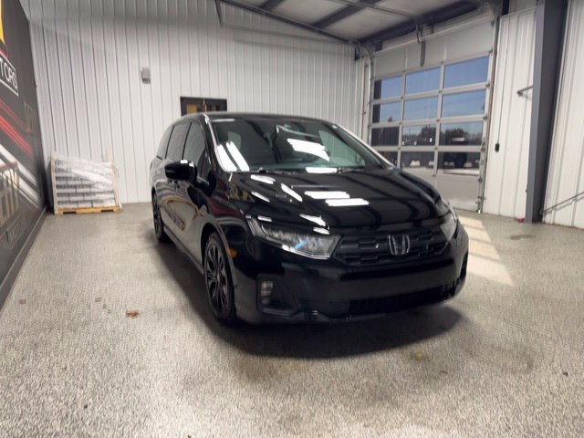 Used 2025 Honda Odyssey Sport-L image 29