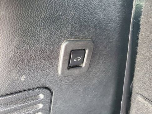 Used 2017 Ford Expedition Limited image 34