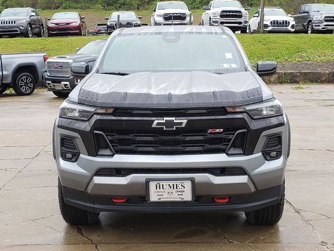 Used 2024 Chevrolet Colorado Z71 AWD/4WD image 8