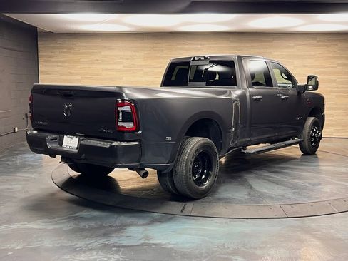 Used 2024 RAM 3500 Laramie w/ Night Edition image 22